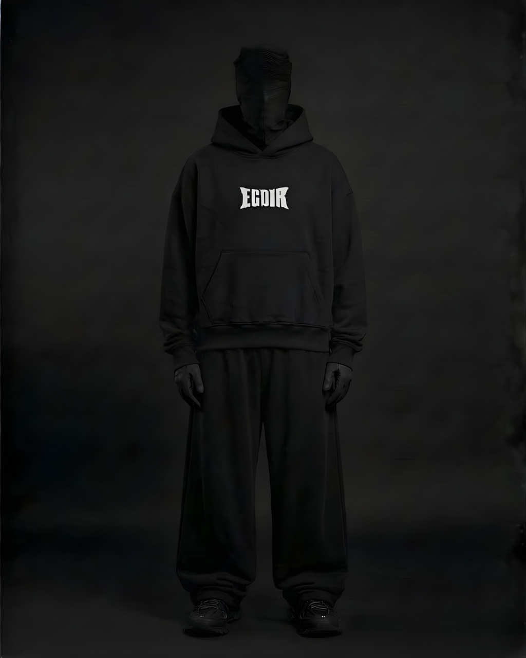 EGOIR BLACK HOODIE